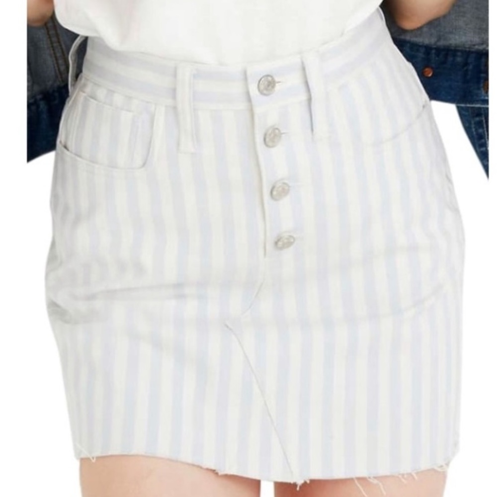 Madewell White and Gray Pompano Striped Stretch Denim Button Miniskirt